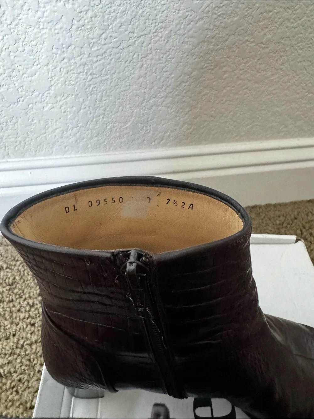 Vintage Salvatore Ferragamo Brown Croc-Embossed Leather Ankle Boots 7.5A
